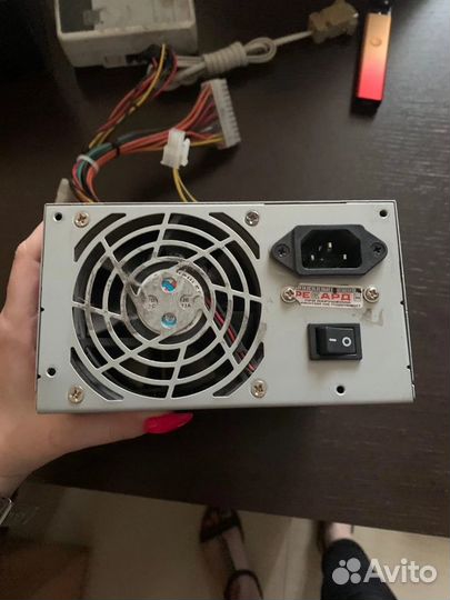 Блок питания