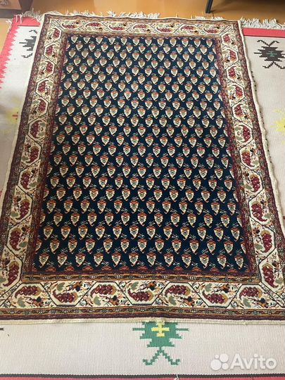 Ковер шерстяной