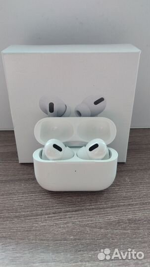 Беспроводные наушники (белые)