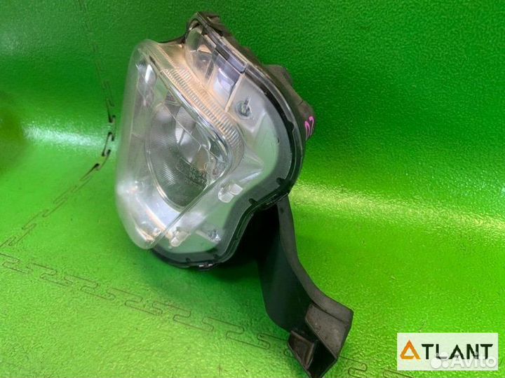 Туманка передняя правая toyota crown