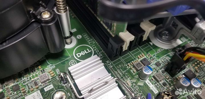 Dell OptiPlex 5090 SFF i5-10505 8Gb 256Gb SSD