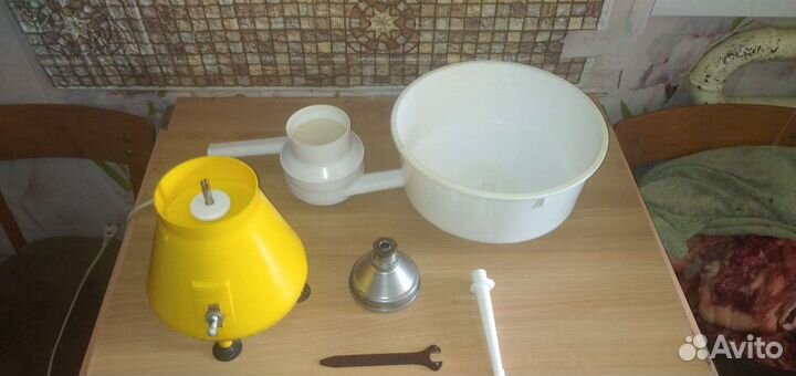 Сепаратор элекричесский для молока