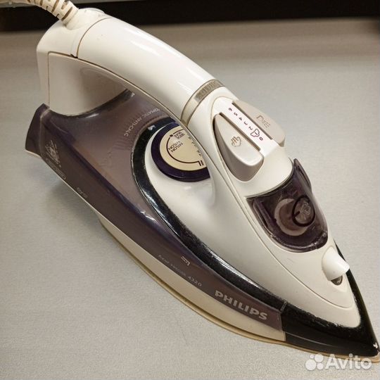 Утюг Philips Azur Precise4320