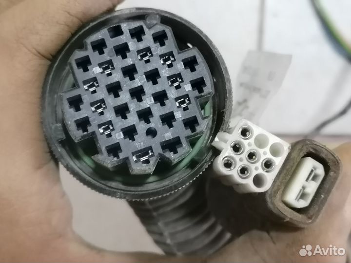 Проводка передней двери LADA Granta