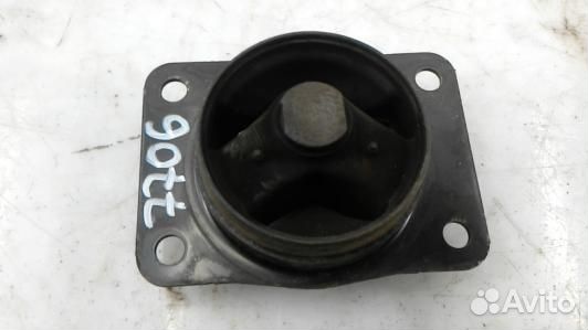 Подушка двигателя бензиновая suzuki SX4 YA11S (77O
