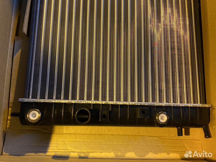 Радиатор Опель Омега Б