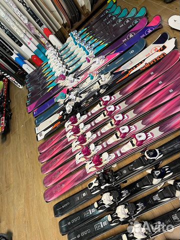 Горные лыжи и сноуборды, ватрушки в прокат