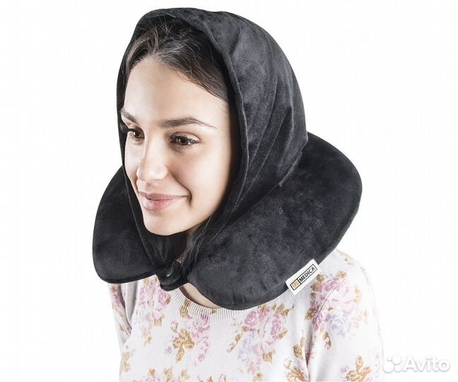 Подушка для путешествий (с капюшоном)