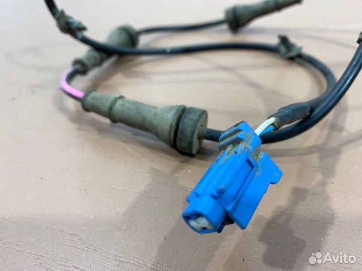 Датчик abs задний Nissan Murano Z51 2015