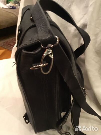 Кожаный портфель рюкзак фирмы bskbags