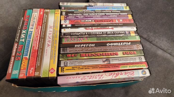 Dvd диски 45 шт с мультфильмами, фильмами, музыкой