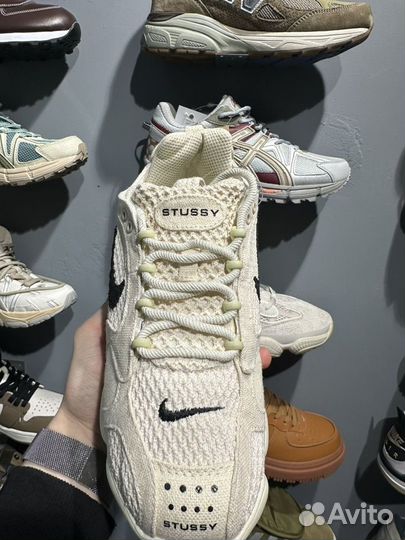 Кроссовки Nike stussy air zoom spiridon cage 2