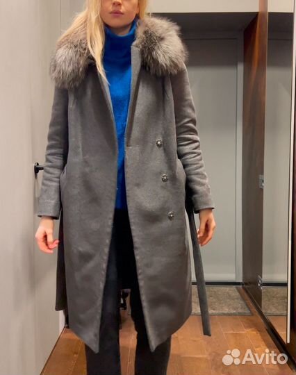 Пальто зимнее с мехом 48