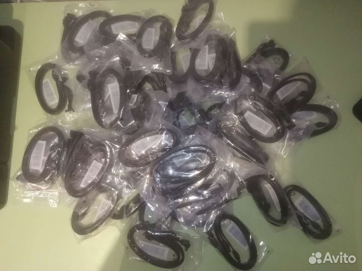 SATA кабель