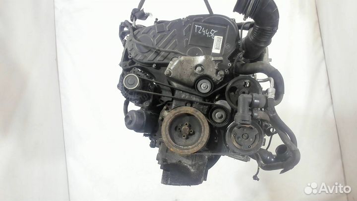 Двигатель разобран Opel Insignia, 2011