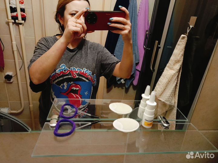 Зеркало для ванной комнаты бу с полочкой