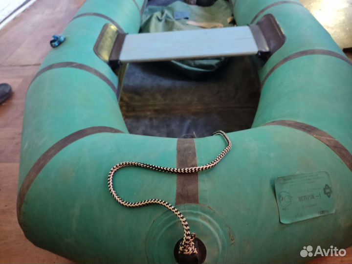 Лодка ветерок -1