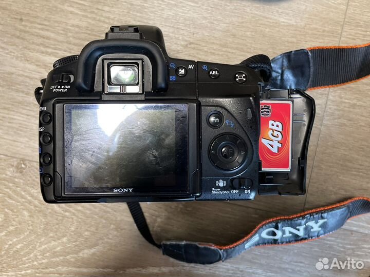 Цифровой фотоаппарат Sony Alpha dslr-A350