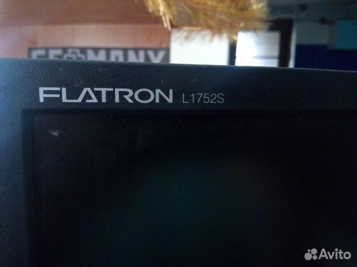 Монитор LG flatron