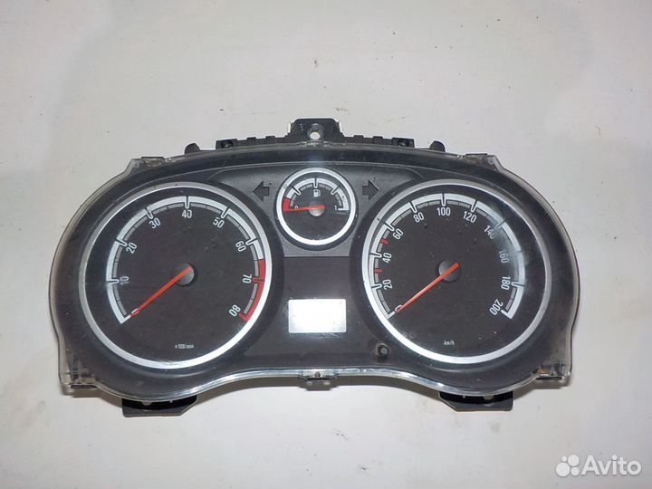 Панель приборов Opel Corsa D