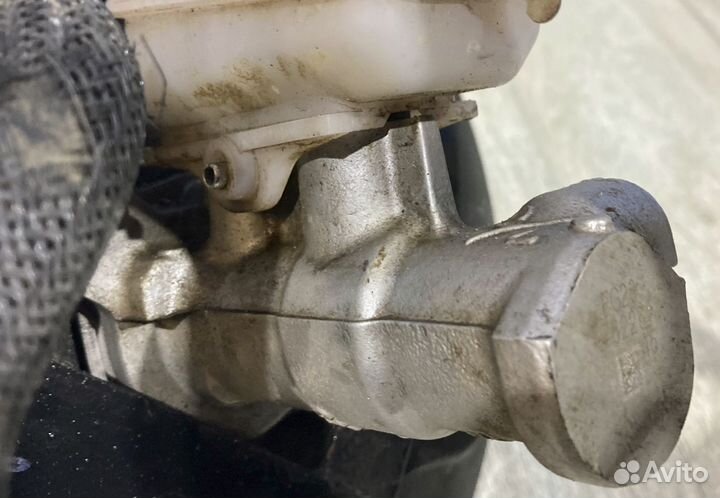 Главный тормозной цилиндр Mazda CX-7 ER ER19 ER3P