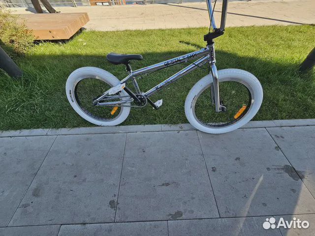 Трюковой велосипед BMX. Новый