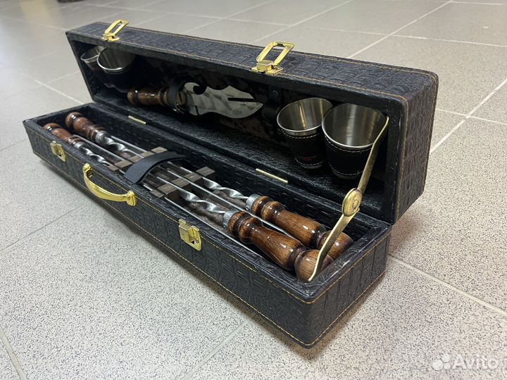 Набор шампуров в кейсе