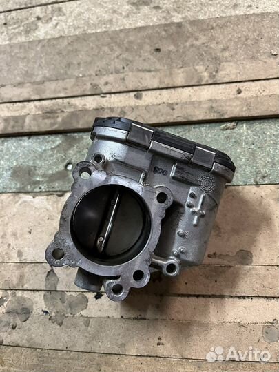 Дроссельная заслонка Ford Focus 2012