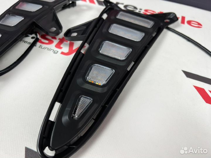 Ходовые огни Toyota C-HR S2097