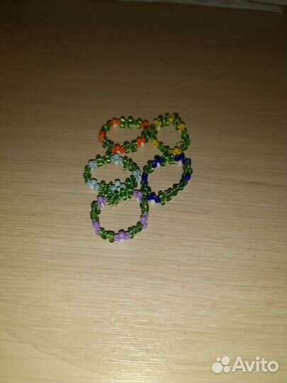 Кольцо из бисера