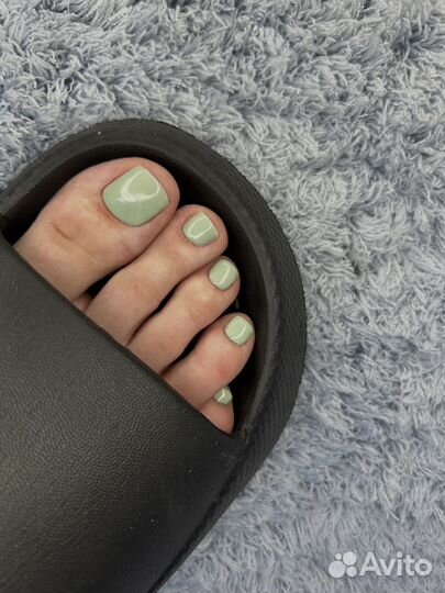 Маникюр / педикюр, покрытие гель-лаком