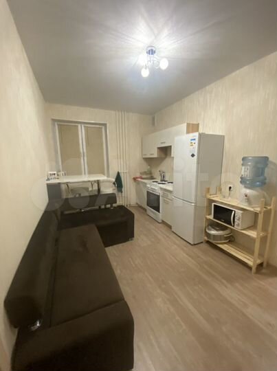 2-к. квартира, 42 м², 4/24 эт.