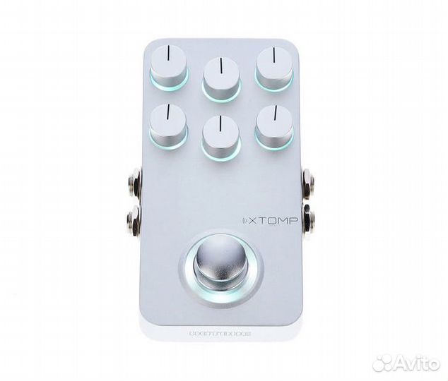 Моделирующая и специальная педаль эффектов Hotone