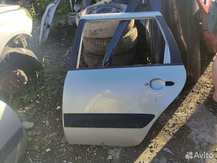 Дверь задняя левая Лада Granta cross