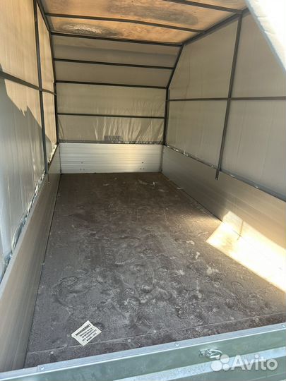 Автомобильный прицеп