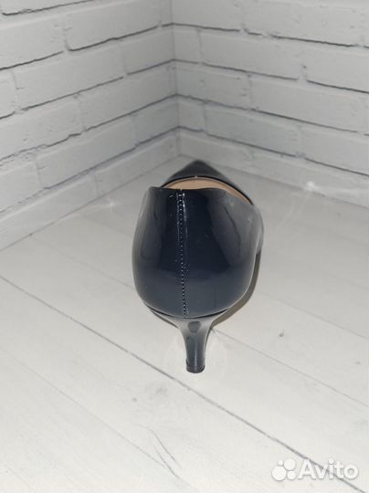 Туфли женские, на каблуке, Carlo Pazolini, 39