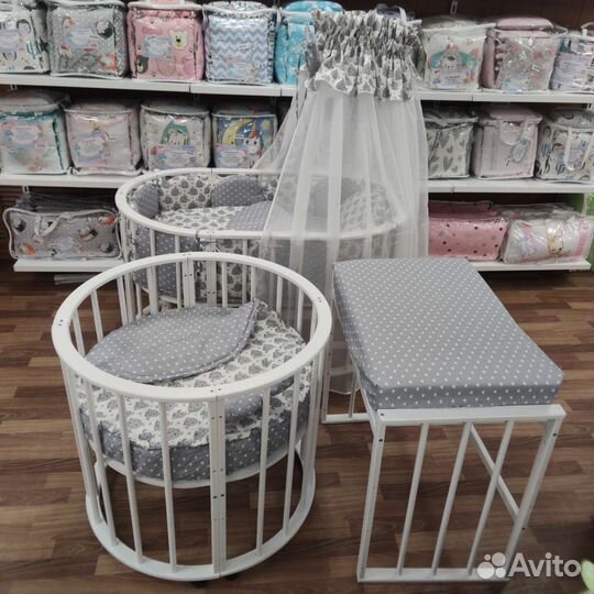 Набор в детскую кроватку