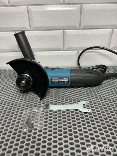 Ушм болгарка makita 125