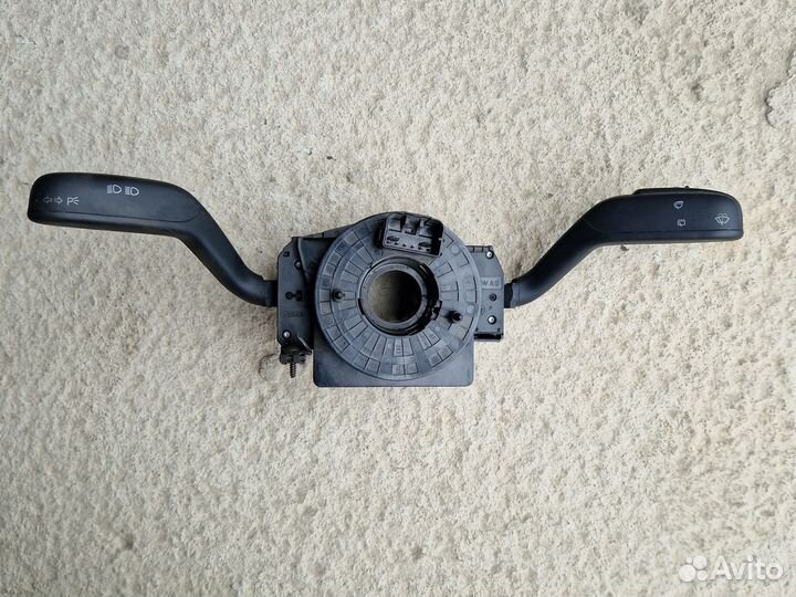 Подрулевой переключатель в сборе шкода фабия 2