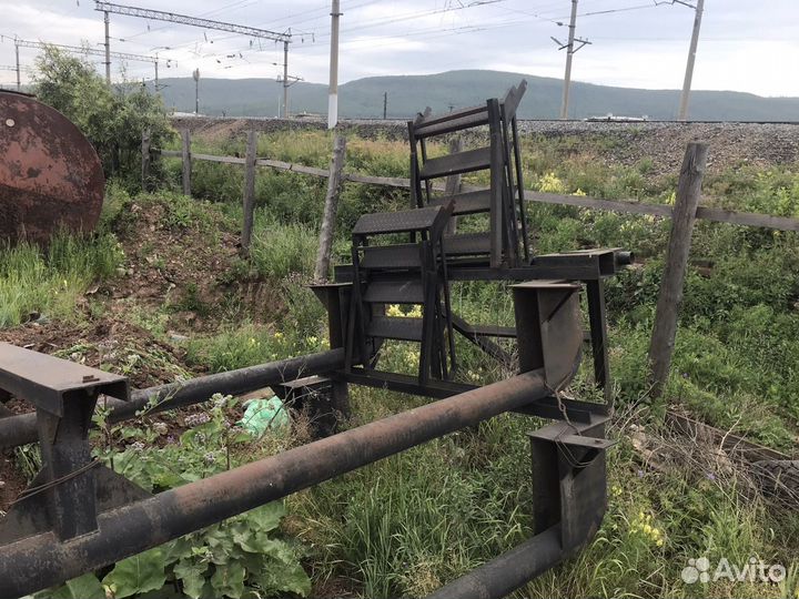 Сани новые под вагон-дом