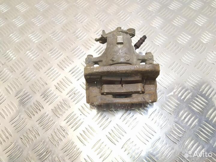 Суппорт тормозной задний правый Opel Insignia (A)