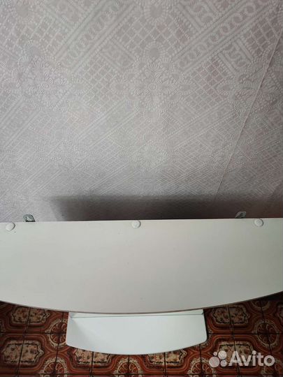 Зеркало в ванную, с полочкой