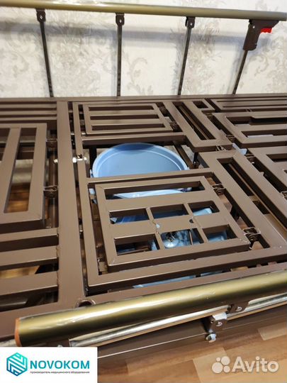 Медицинская кровать с туалетным устройством