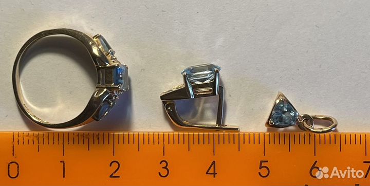 Золотое кольцо, серьги, подвеска с топазами