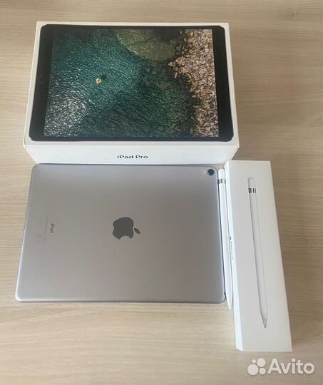 Продам iPad Pro 10,5 64Gb