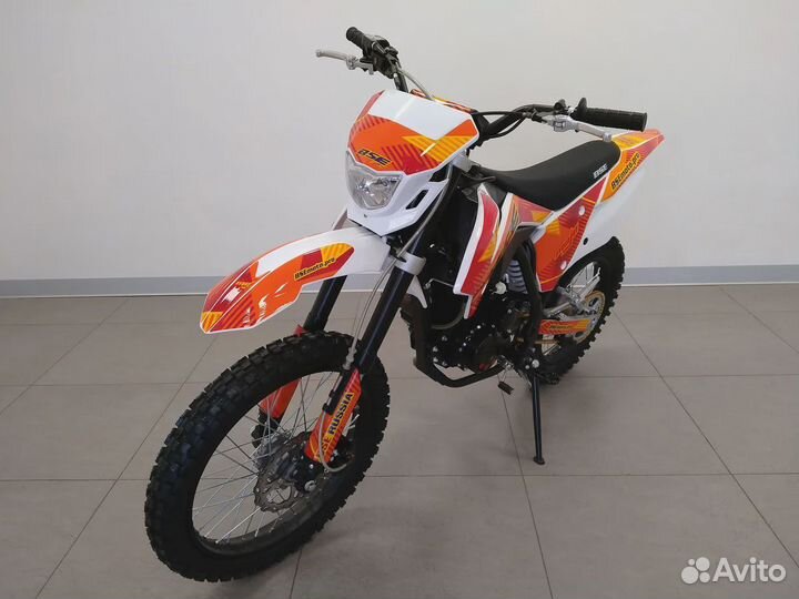 Мотоцикл кроссовый BSE Z1