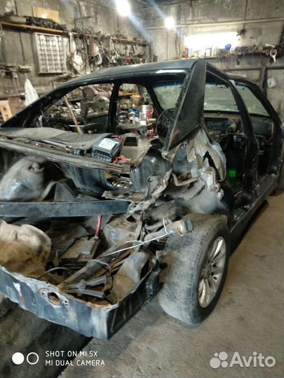 Bmw 3 серия е 36 кузов 325I по запчастям