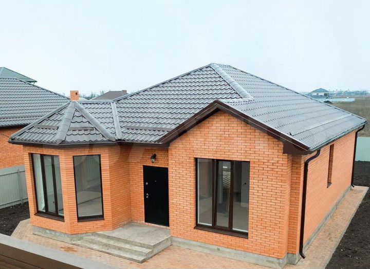 Дом 109 м² на участке 5 сот.