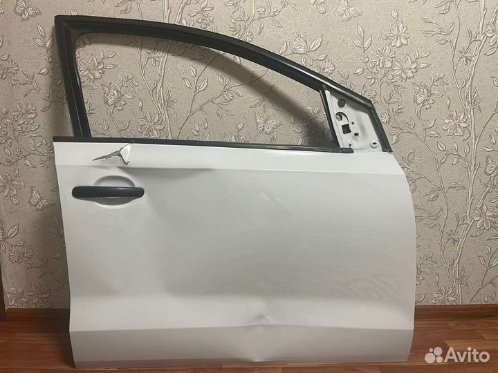 Дверь volkswagen polo передняя правая