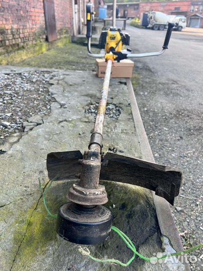 Тример бензиновый Huter GGT-2500T